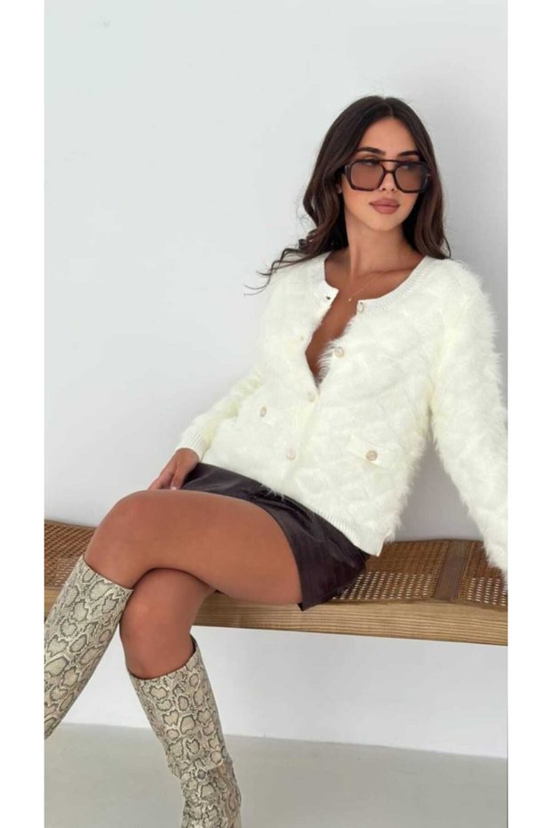 Knitwear Cardigan Diamond Pattern Soft Texture Beard Fabric Women