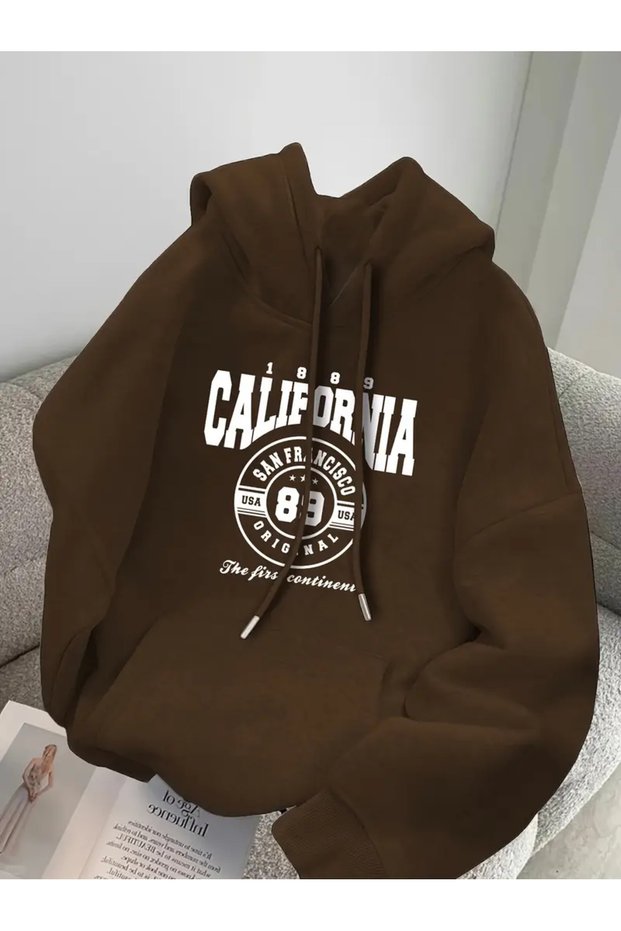 California Printed Sweatshirt Hoodie Pocket Detail Comfortable Hoodie with Knitted Fabric