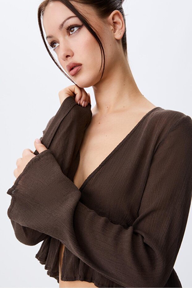 Fırfırlı bağcıklı gömlek - 4