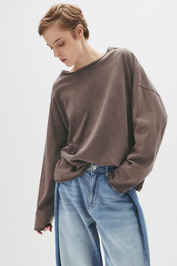 Uzun kollu oversize t-shirt - 1