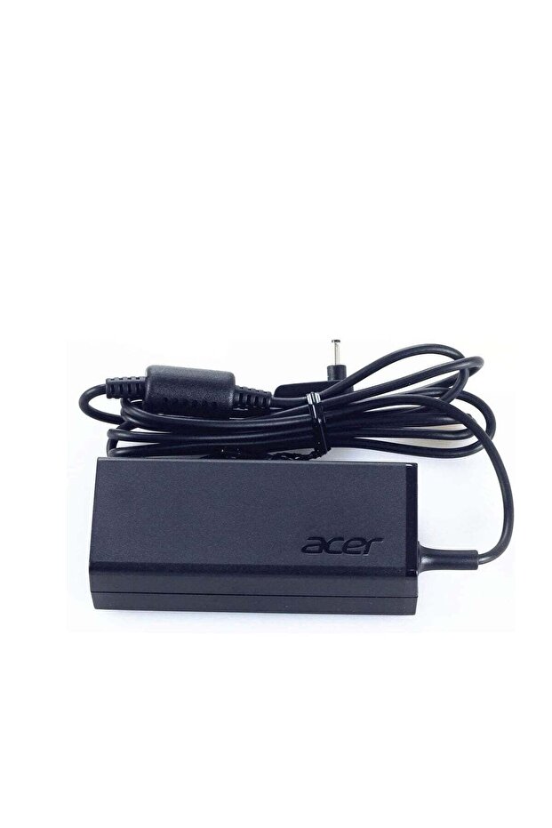 محول تيار متردد ACER 19 فولت 2.37 أمبير 45 واط 5.5/1.7 مم ذو سن كبير لجهاز ACER Aspire E5-422 E5-473 E5-473T E5-522 E5-532