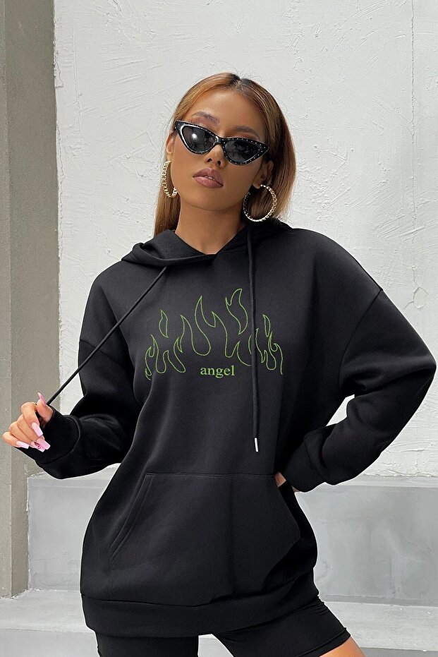 3 Thread Women's Angel Print Oversize Hooded Sweatshirt