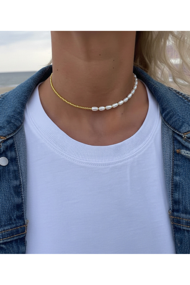 Minimal Altın Sarısı ve İnci Detaylı Choker Kolye - 1