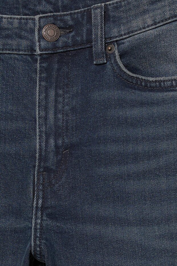 بنطال جينز بقصة واسعة - 8