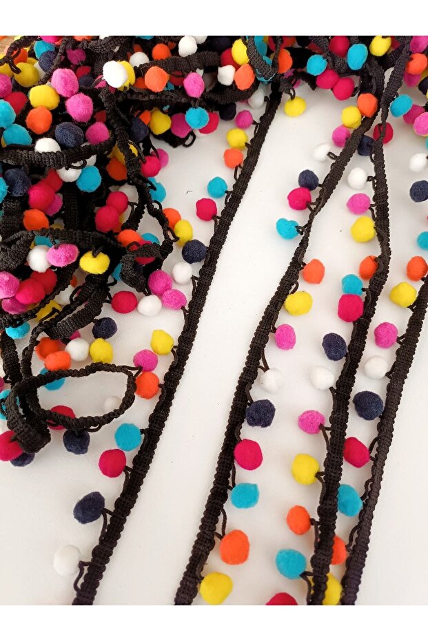 Black Edge Colorful Pompom Strip