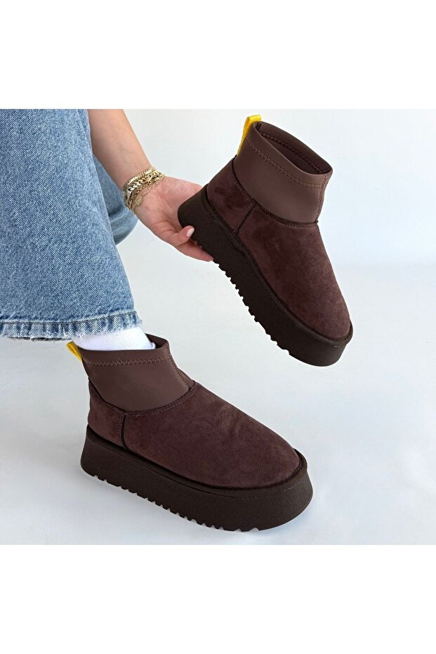 حذاء كيوين من جلد الغزال البني - ليسينا - 4