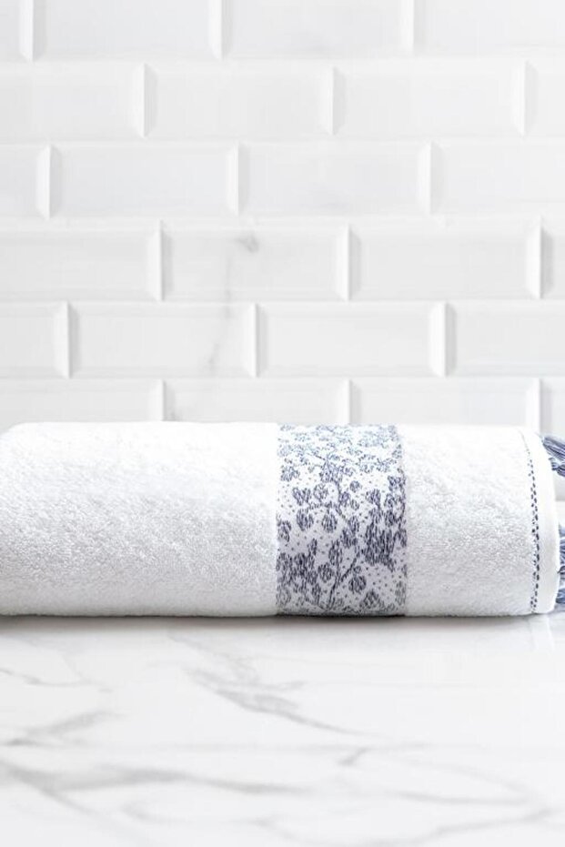 New Season Fayette Bath Towel - Luxury Collection - White/Navy Blue
