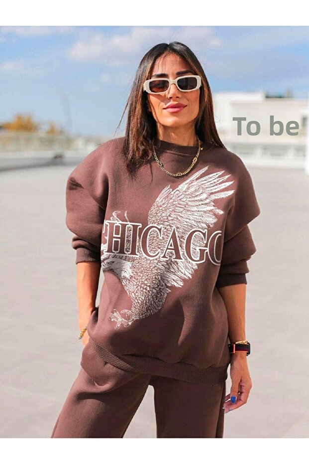 طقم بدلة رياضية كبيرة الحجم بتصميم مطبوع عليه نسر مقاس كبير - 2