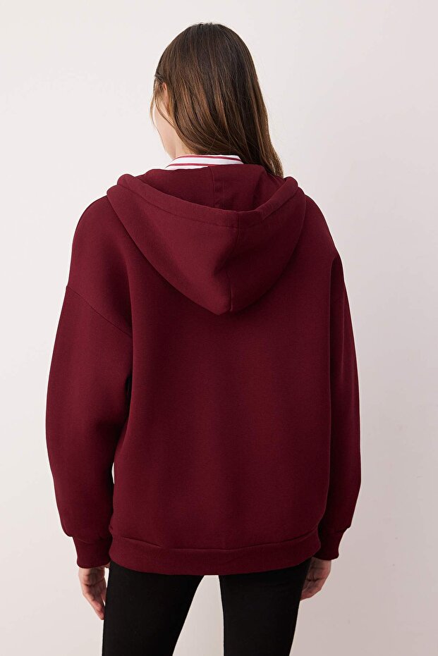 Bordo Oversize/Rahat Kesim Fermuarlı Kalın İçi Polarlı Örme Sweatshirt TWOAW24SW00188 - 3
