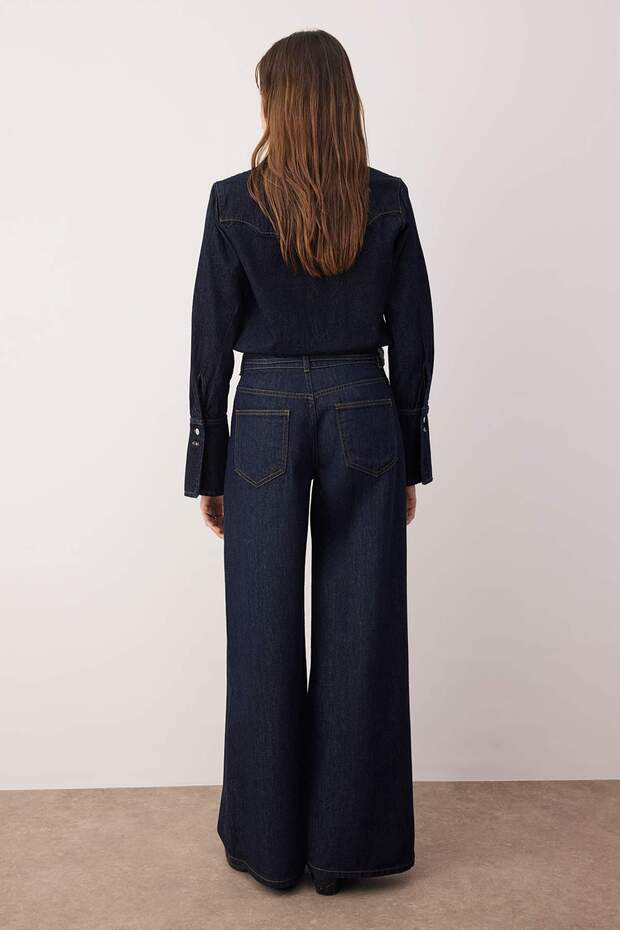 Koyu Mavi Yüksek Bel Gül Kemer Detaylı Wide Leg Jeans TWOAW26JE00171 - 4