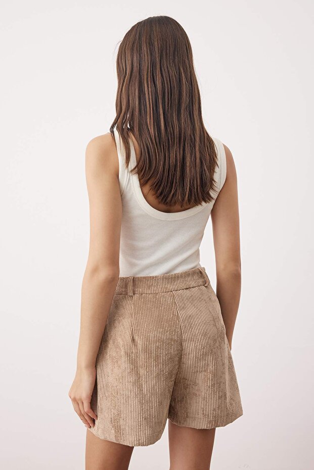 Bej Kadife Basic City Boy Şort & Bermuda TWOAW26SR00038 - 4