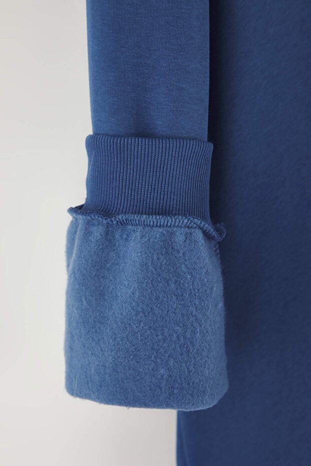Indigo Kalın İçi Polarlı Yırtmaçlı Oversize/Bol Kesim Örme Büyük Beden Sweatshirt TBBAW24AO00003 - 7