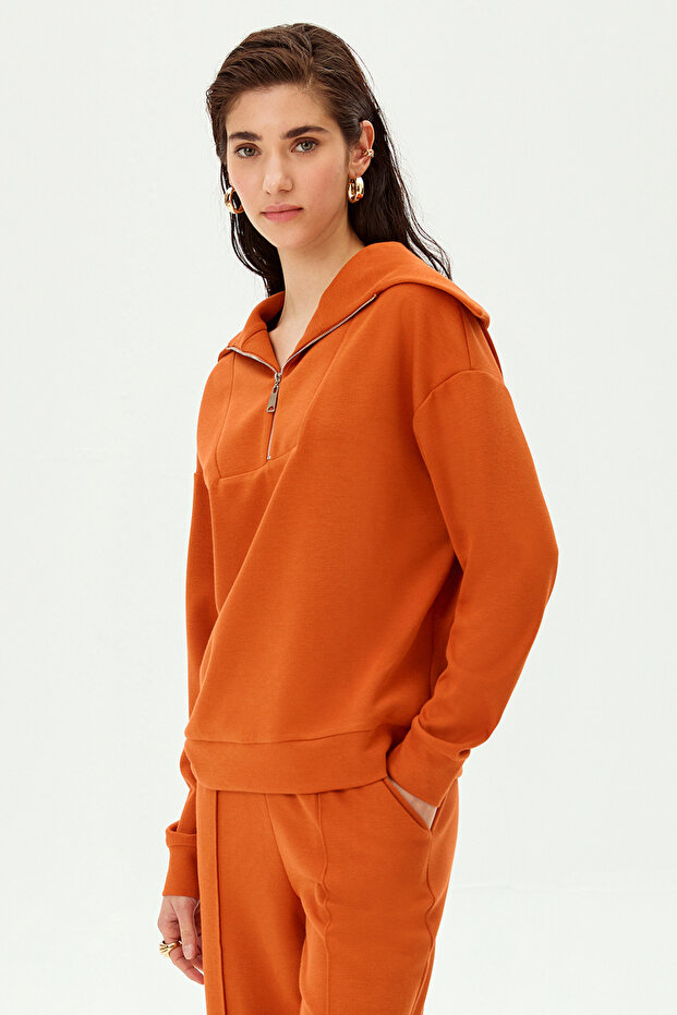 Yaka Detaylı Fermuarlı Regular Örme Sweatshirt - 1