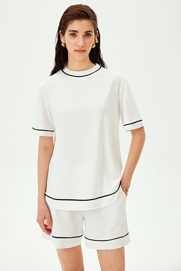 Şerit Detaylı Regular Örme Tişört - 1