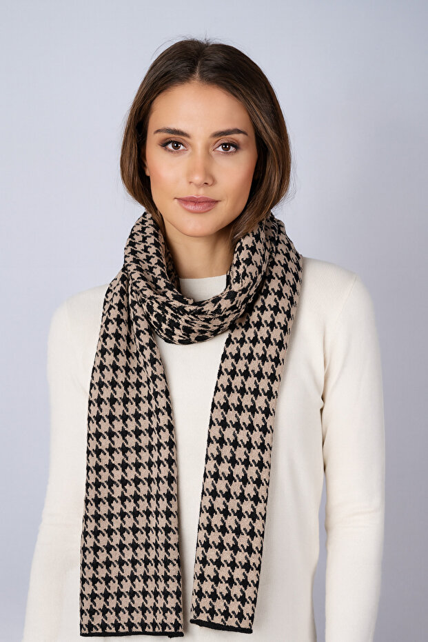 وشاح تريكو منقوش بنقشة Houndstooth - 2