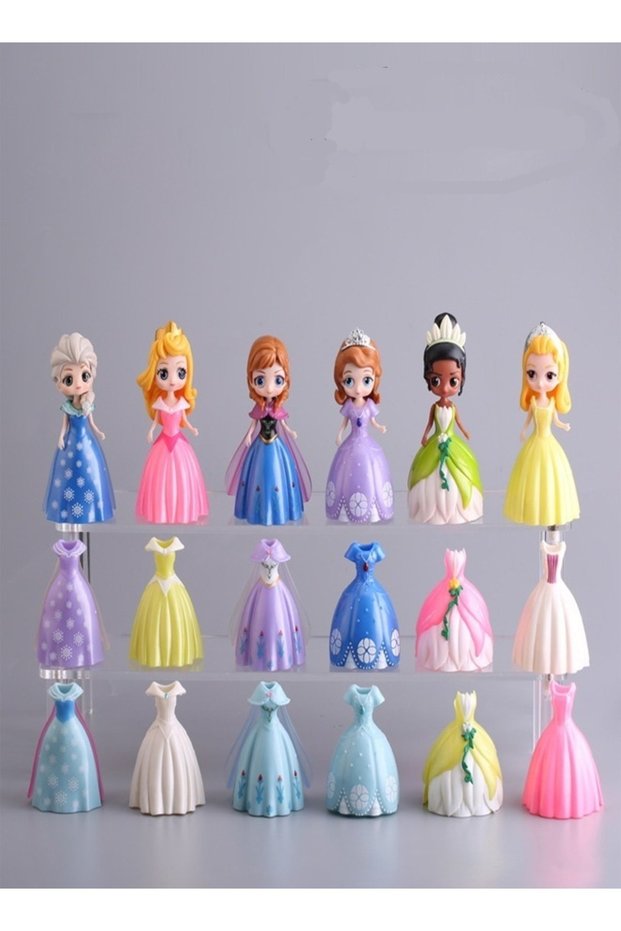 18 Pieces Disney Action Figures Princess Dolls and Dresses Set in Vibrant Colors for Kids