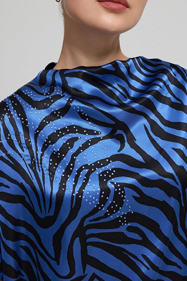 Black-Saks Patterned Blouse and Pants Set - 4