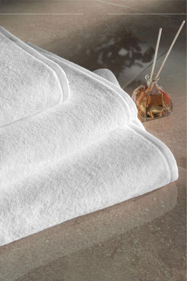 Themis Series 4 Pieces Hotel Hand and Face Towels - 50x90 250gr