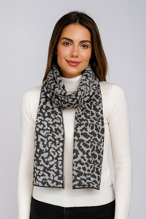 وشاح تريكو بنقشة الفهد - 2