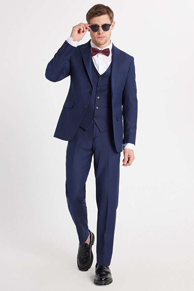 Men's Slim Fit Navy Blue Flexible Lycra Fabric Pointed Collar Vest Suit