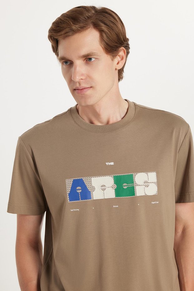 Relax Fit Relaxed Cut Cotton Front Print Detailed Crew Neck Brown Men's T-Shirt