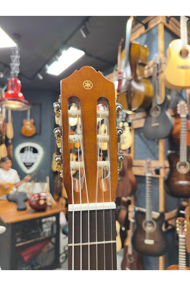 C40 Klasik Gitar - 7