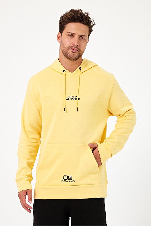 Erkek Regular Fit Kapüşonlu 2 iplik Baskılı Sweatshirt Sarı - 3