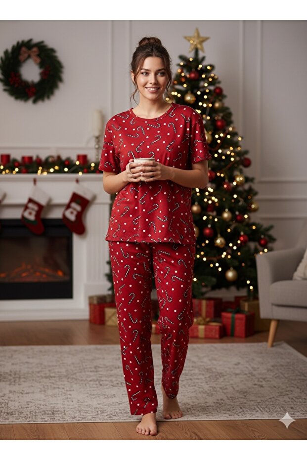 Red Candy Cane Patterned Relaxed Fit Women's Pajama Set - 1