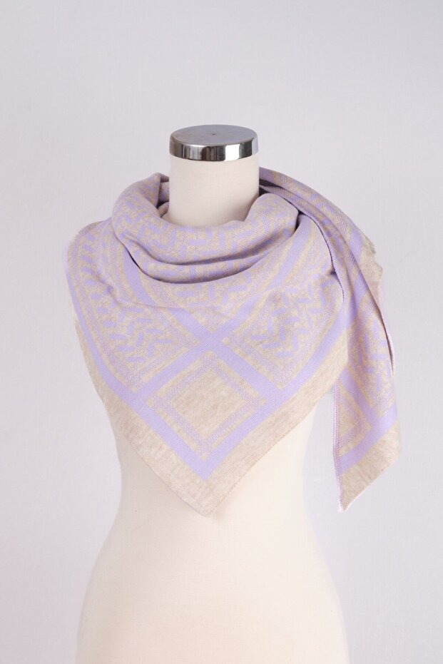 Desenli Triko Üçgen Şal - 6