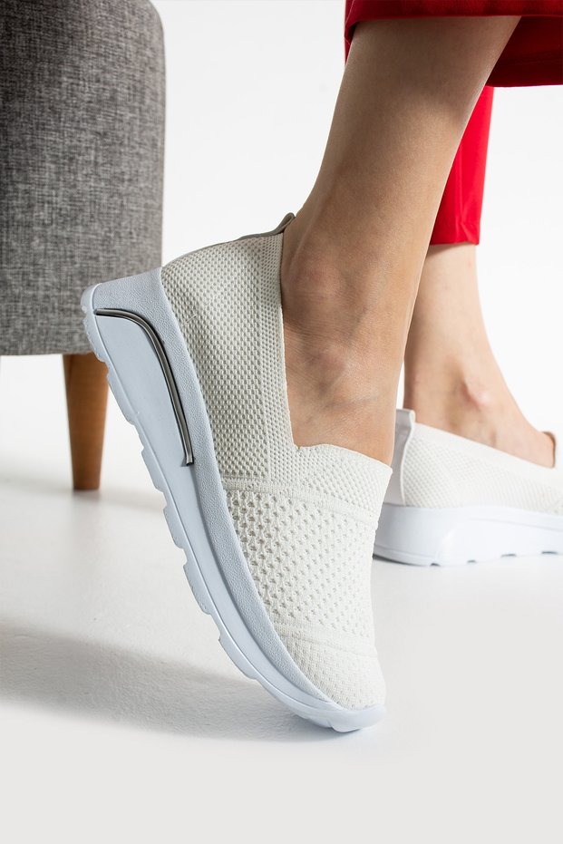 White Knitwear Comfortable Sports Shoes Comfort Soft Soled Snekaer (4,5cm)
