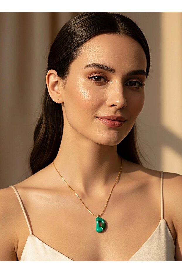 Mineli D Harf Kolye - 3