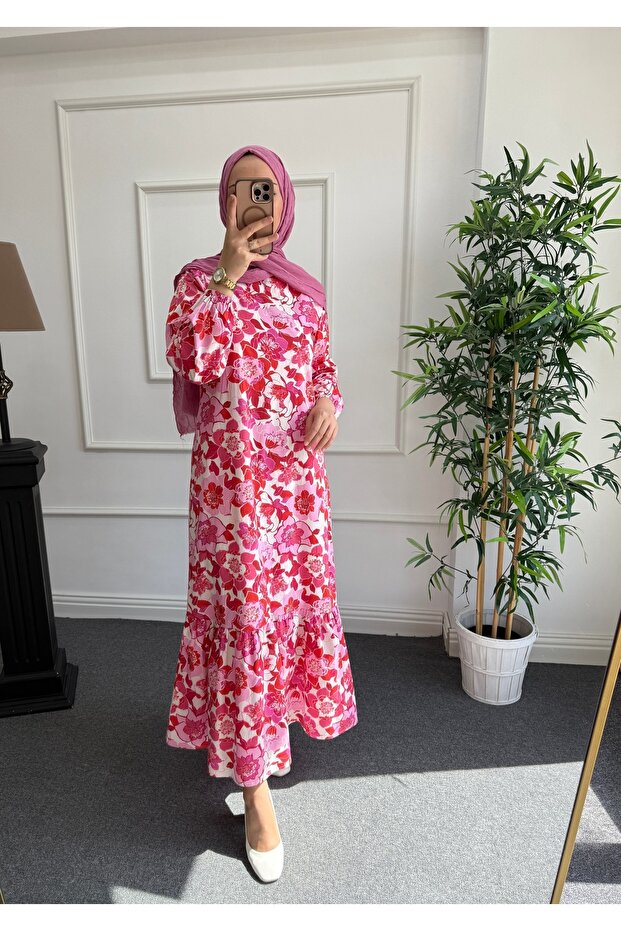Pembe Çiçek Desenli Tesettür Elbise - 2