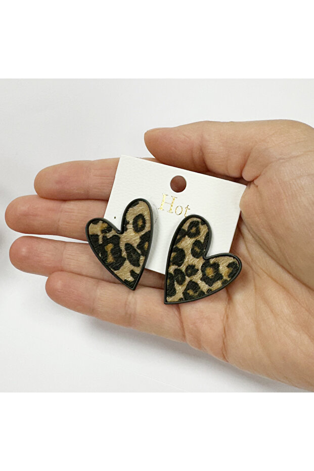 أقراط على شكل قلب منقوشة بنمط الفهد الأسود - 3