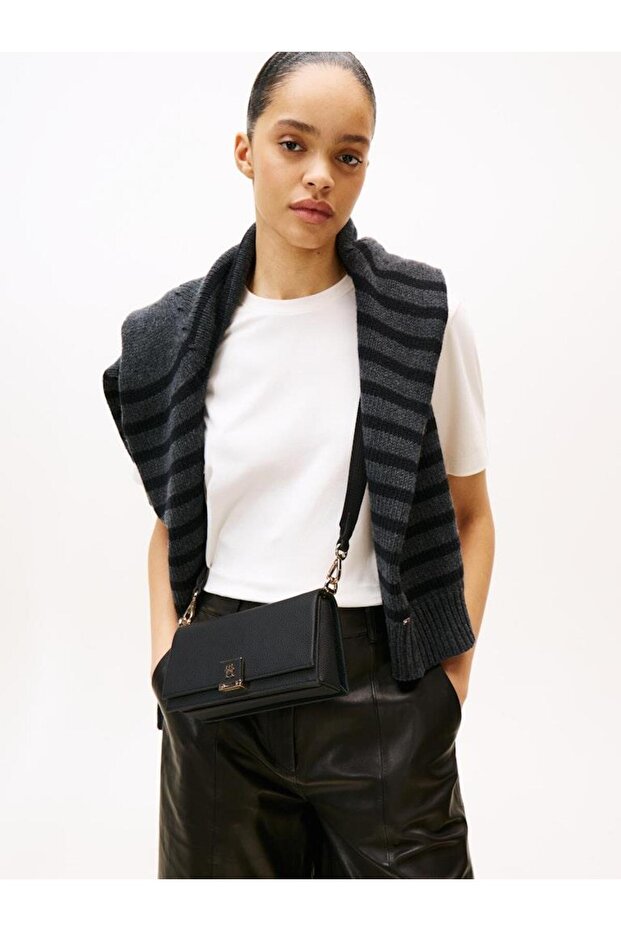 TH HER MINI CROSSOVER - 2