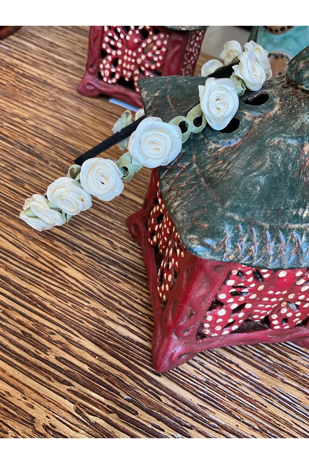 تاج الورد - 2