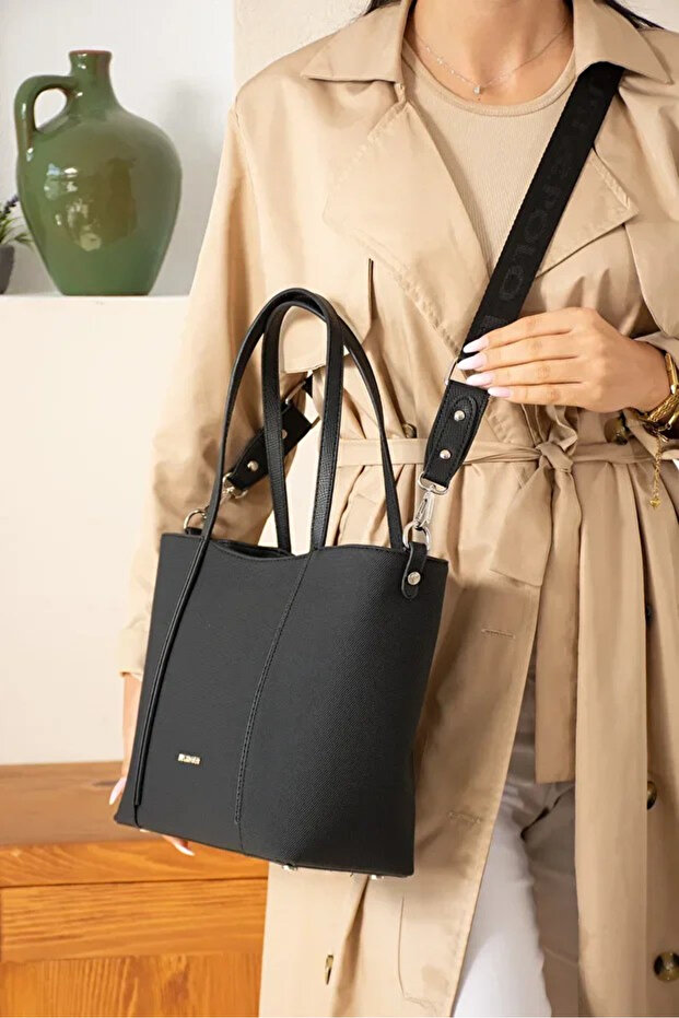 Women's Large Size Adjustable Strap Luxury Hand & Shoulder Bag Suitable for Daily Use Shoulder Bag