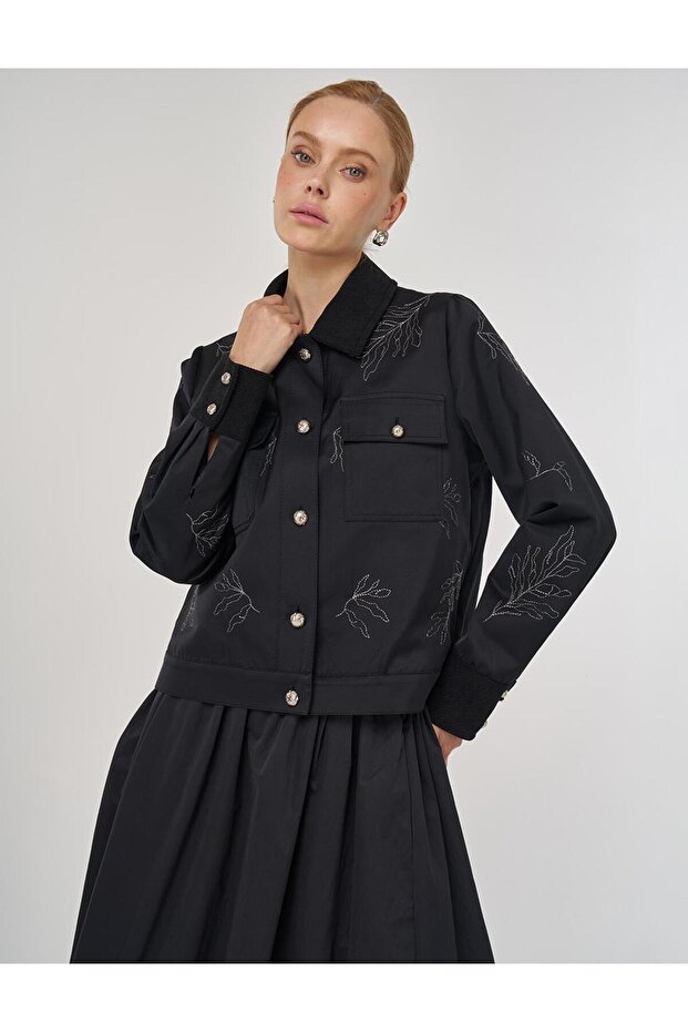 Jachetă brodată neagră - 1