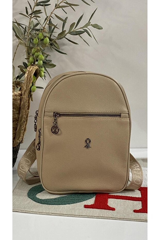 حقيبة ظهر نسائية - 1