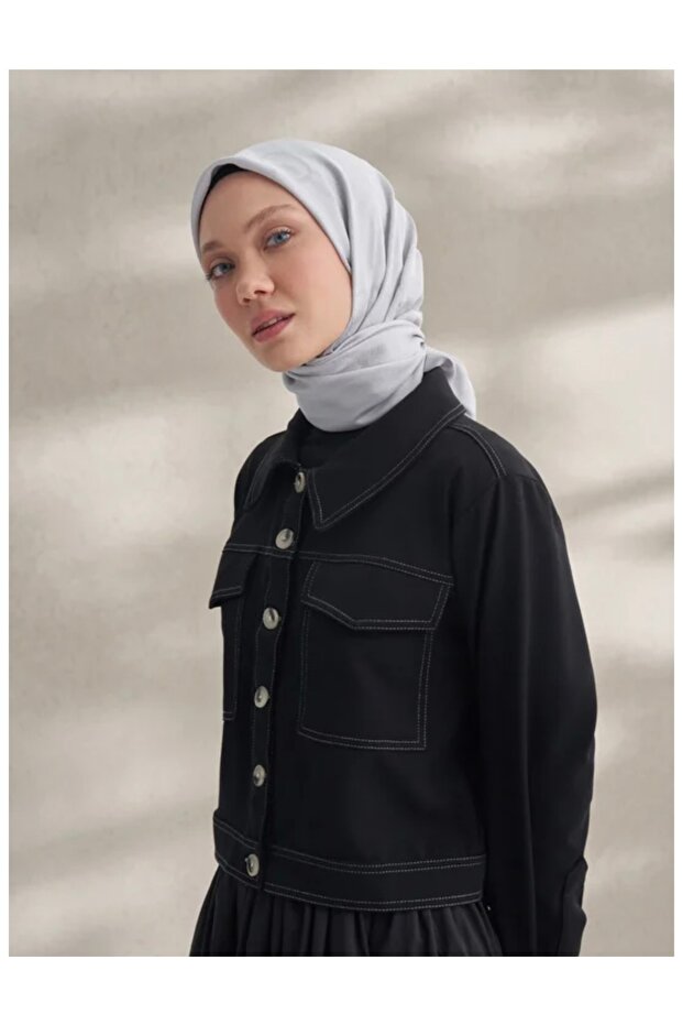 وشاح من قماش الكريب جاكار بنمط Q - 3