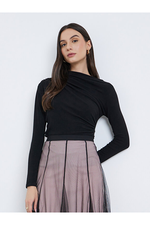 Women Solid Ruched Detail Asymmetric Neck Top