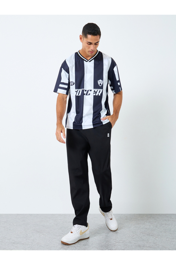 Solid Joggers with Drawstring Closure - 2