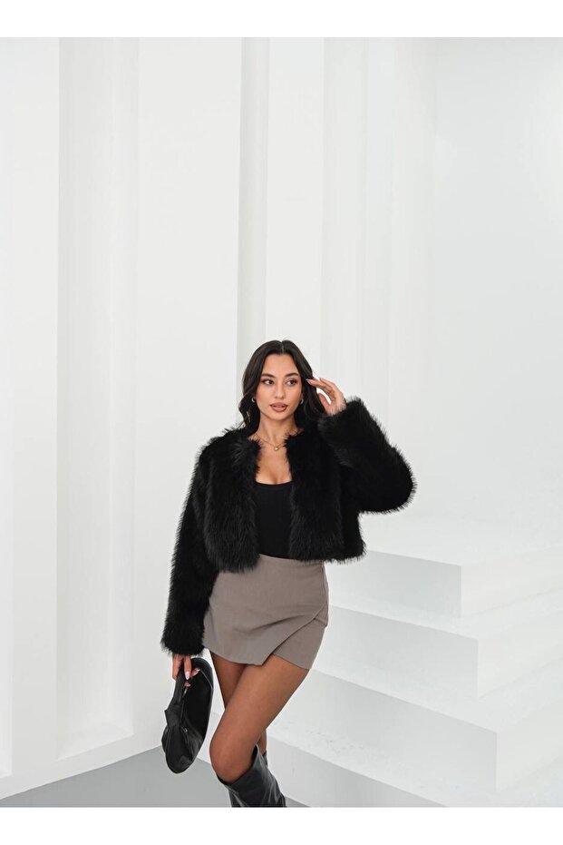 Women's Oversize Snap Fastener Premium Mini Faux Lolita Fur