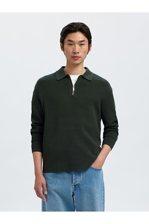 Pullover Half-Zip - 1