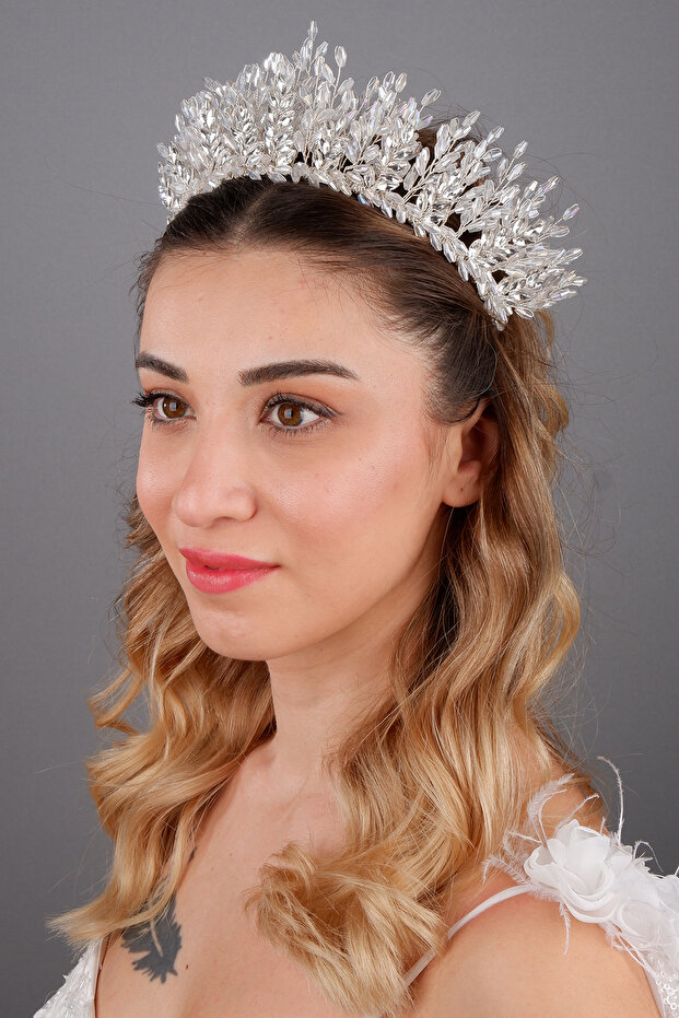 Valentina Elegant Special Design Bridal Crown Henna, Wedding and Wedding Accessory