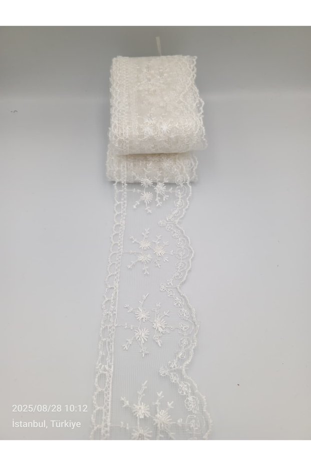 Lace Ribbon - 8 Meters 70 cm
