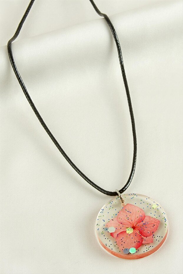 قلادة من الإيبوكسي على شكل زهرة الأورتانكا - 2