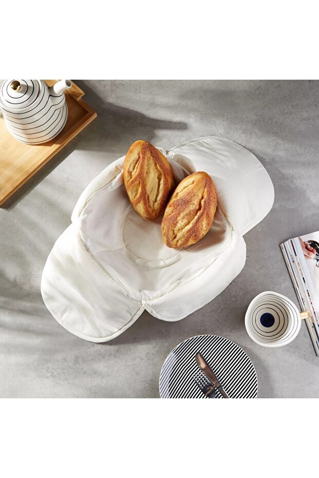 Nyle Bread Basket - 1