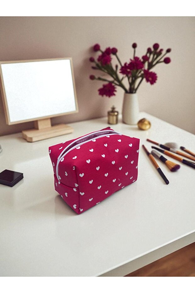 Red Heart Patterned Makeup Bag - Large Size - 1