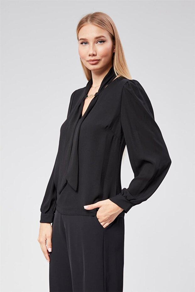 Kuşak Geçmeli Bluz - 3