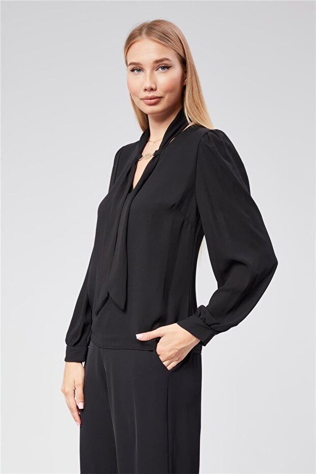 Kuşak Geçmeli Bluz - 4